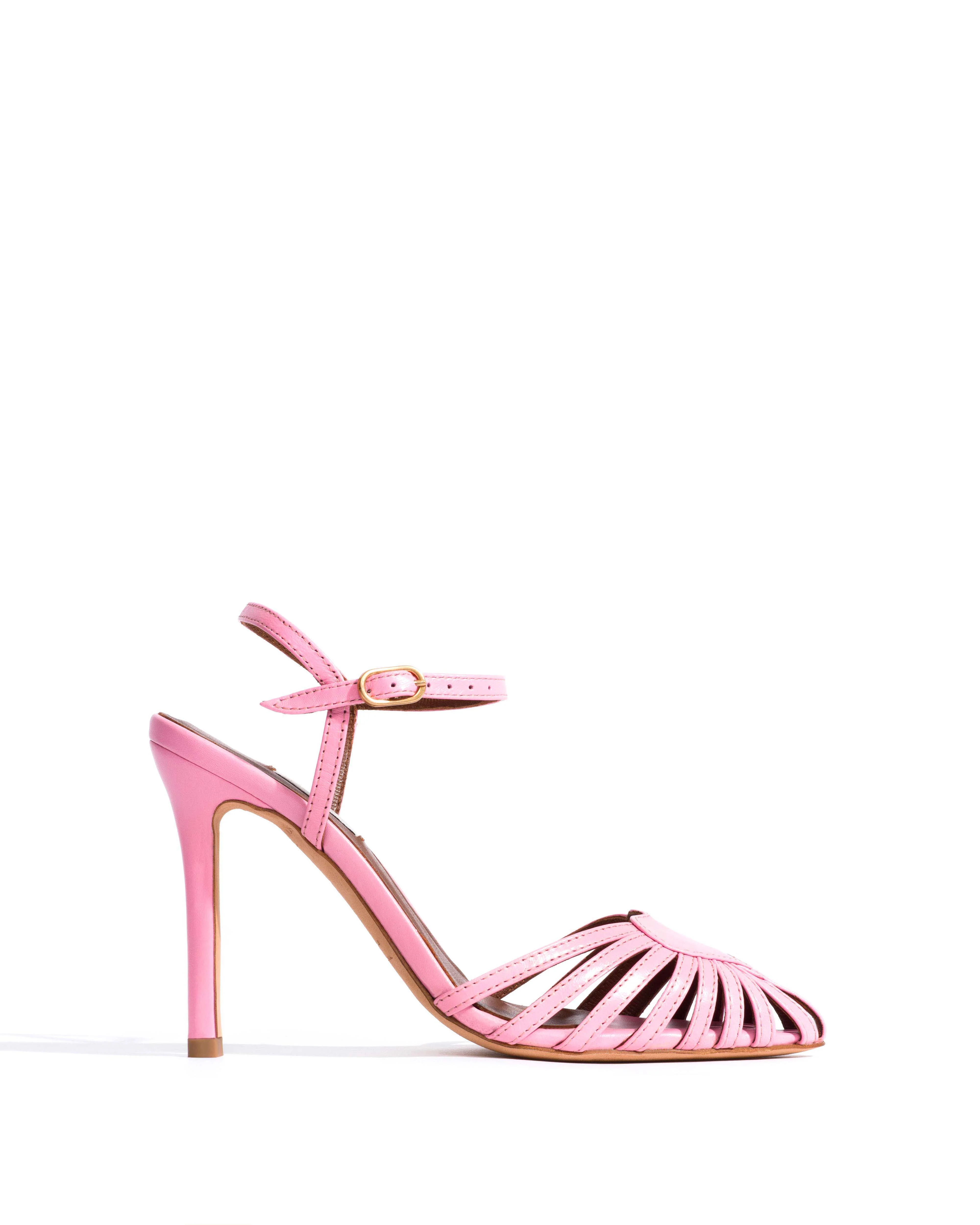 Shoes new in